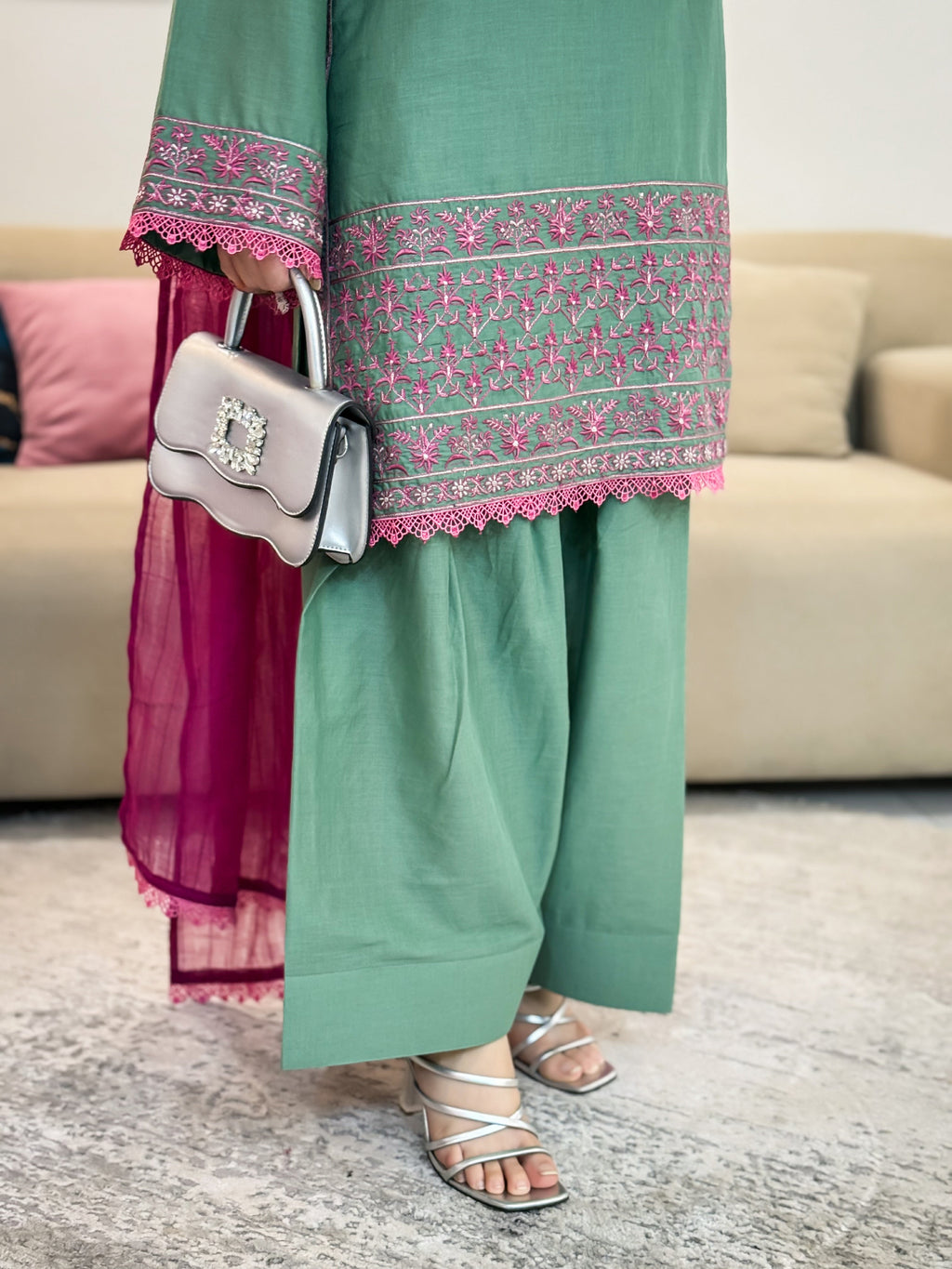 umzfmr-27195